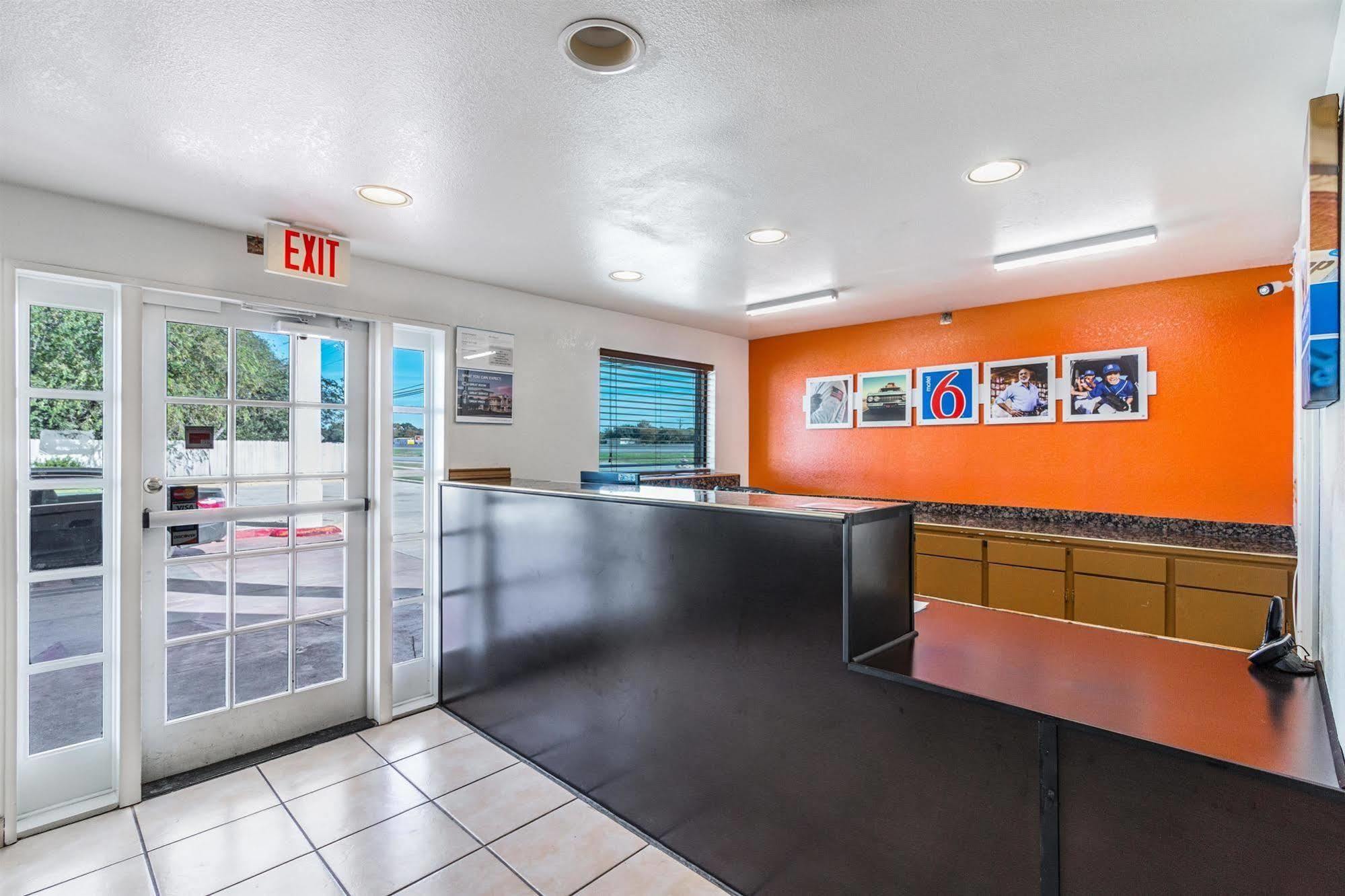 Motel 6-San Marcos, Tx - North 외부 사진